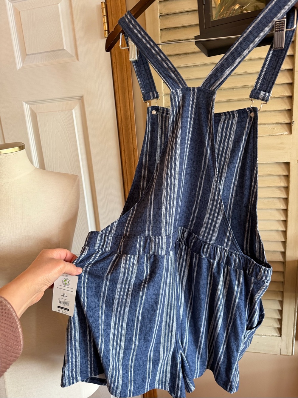 No Boundaries Indigo Blue Striped Overall Romper - Picture 3 of 4